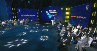 Глава государства принял участие во встрече с победителями проекта «100 новых лиц Казахстана»