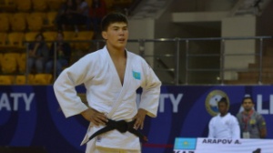 Молодежная сборная Казахстана по дзюдо отметилась пятью медалями в Афинах