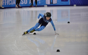 Женская сборная Казахстана вошла в тройку лучших на чемпионате Четырех континентов по шорт-треку