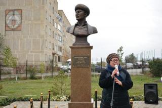 Бюст Акана Сері открыли в Кокшетау