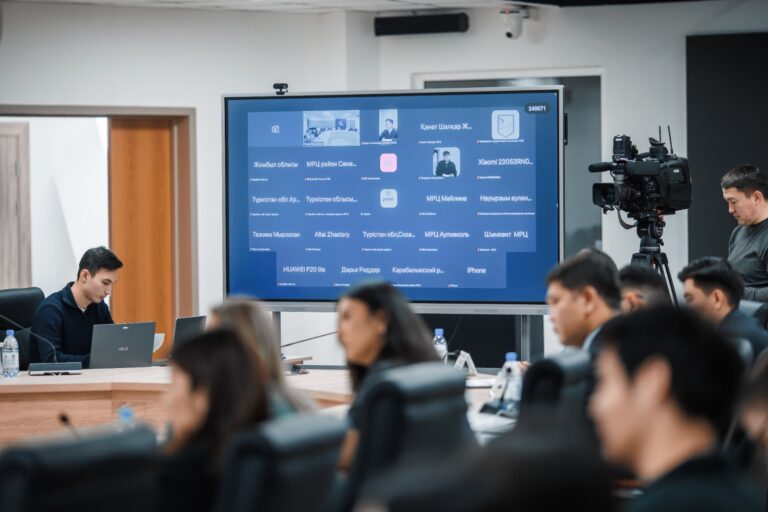 56fb4fe5-590f-4802-bf06-1edb403ac27f