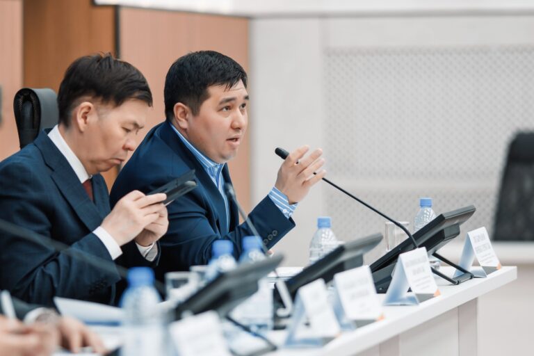 5f00125f-71dc-4158-bfeb-683bfb961957