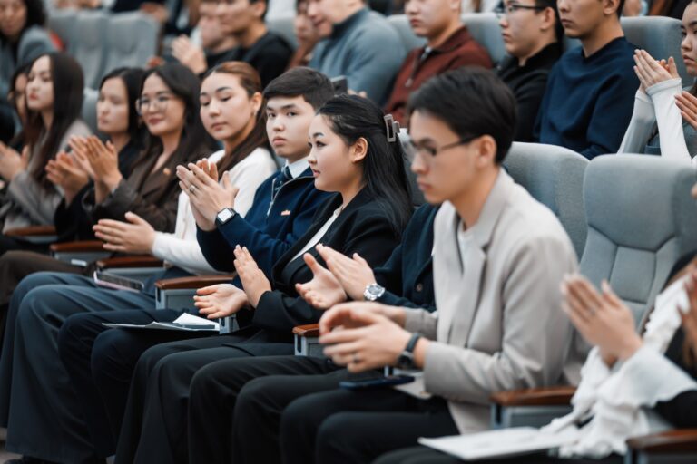 bea5d4fd-7861-429a-8083-7f47a193d33a